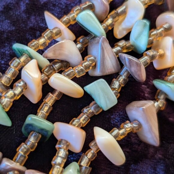 Vintage Multi-strand Shell & Glass Bead Necklace, Made in Japan - Southwest Hues - Picture 3 of 16